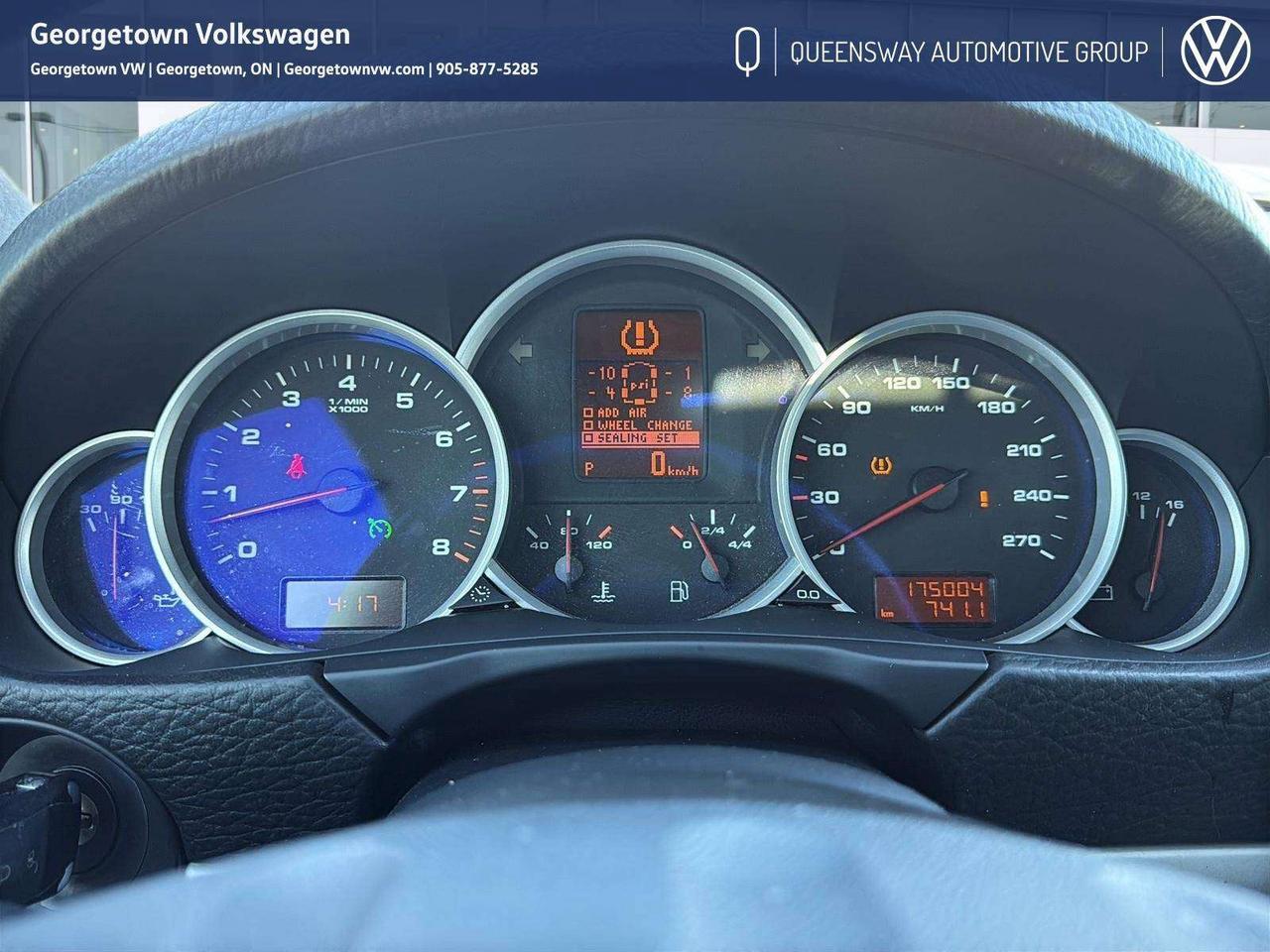 2010 Porsche Cayenne GTS Photo