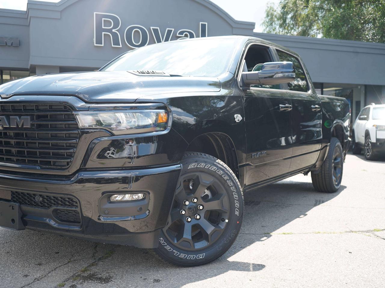 2026 RAM 1500 SPORT LEVEL EQUIPMENT, DUAL SUNROOF Photo2