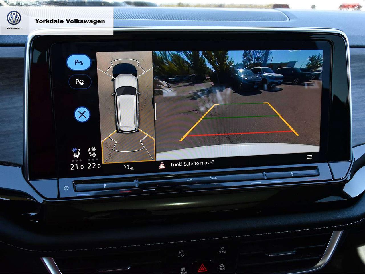 2024 Volkswagen Atlas EXECLINE Photo