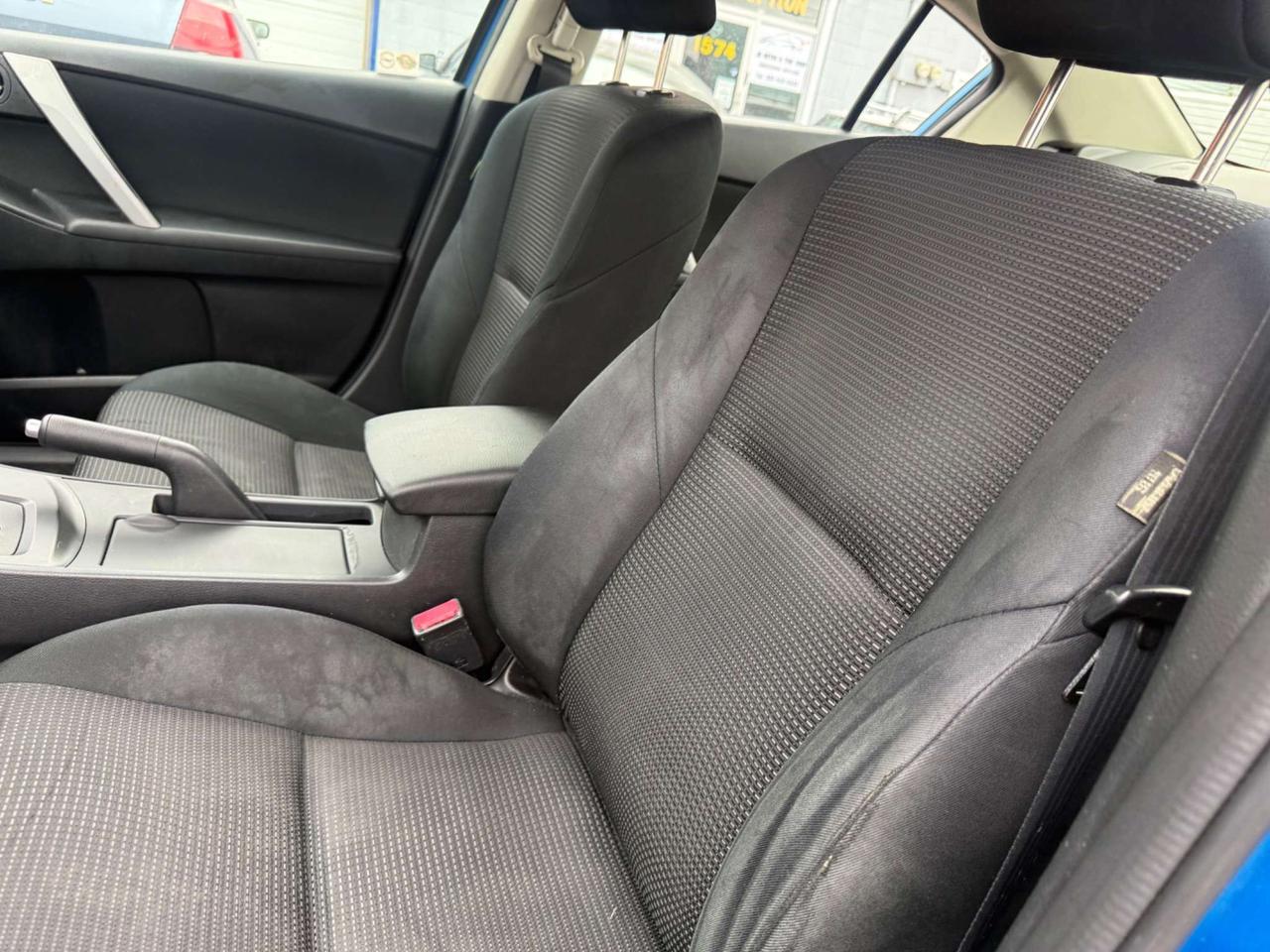2013 Mazda 3 GS-SKY *CERTIFIED* Photo