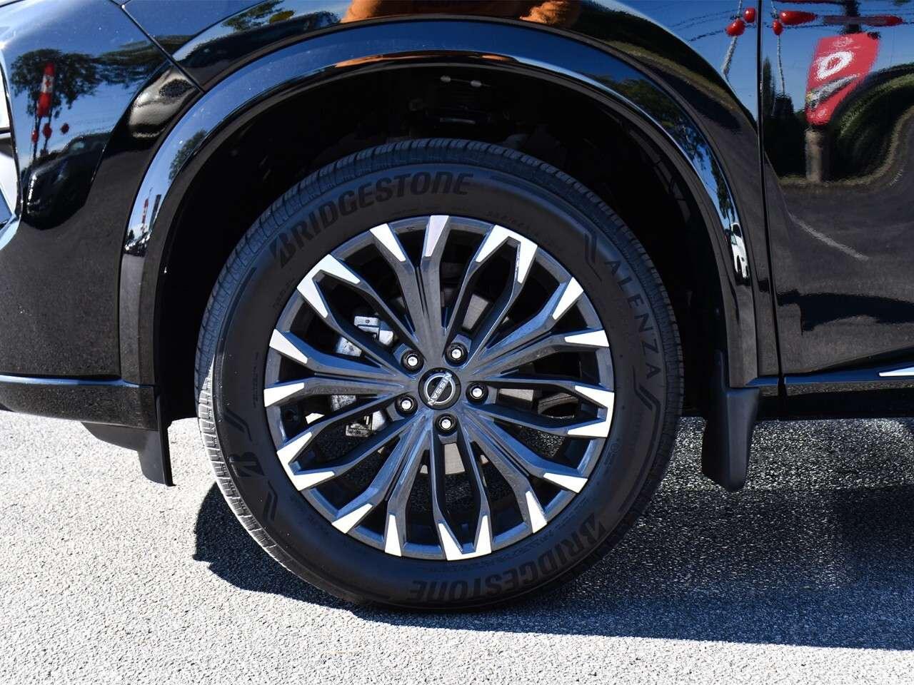 2026 Nissan Rogue EXECUTIVE DEMO, FULLY LOADED, BOSE AUDIO Photo