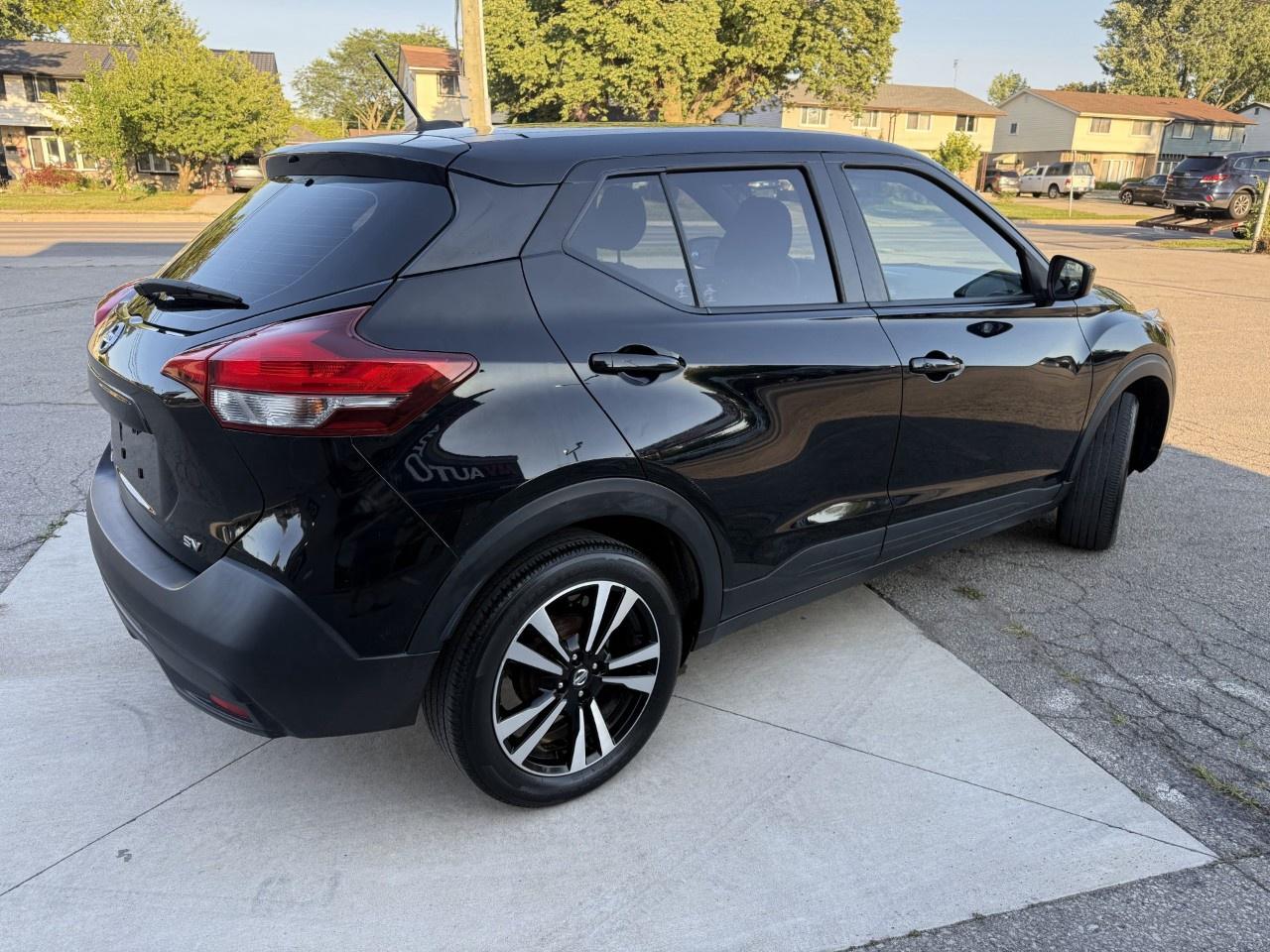 2018 Nissan Kicks S FWD Photo