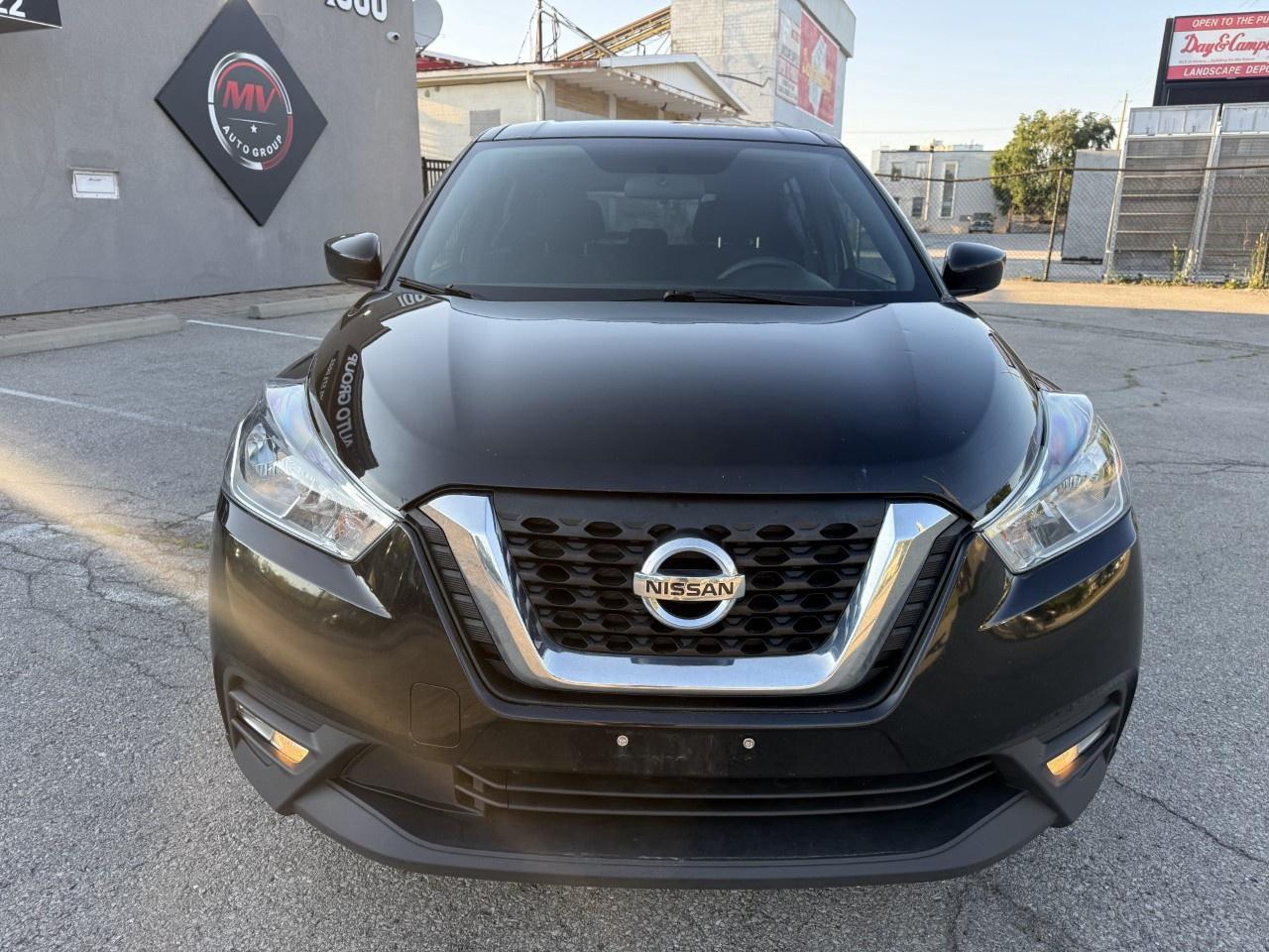 2018 Nissan Kicks S FWD Photo