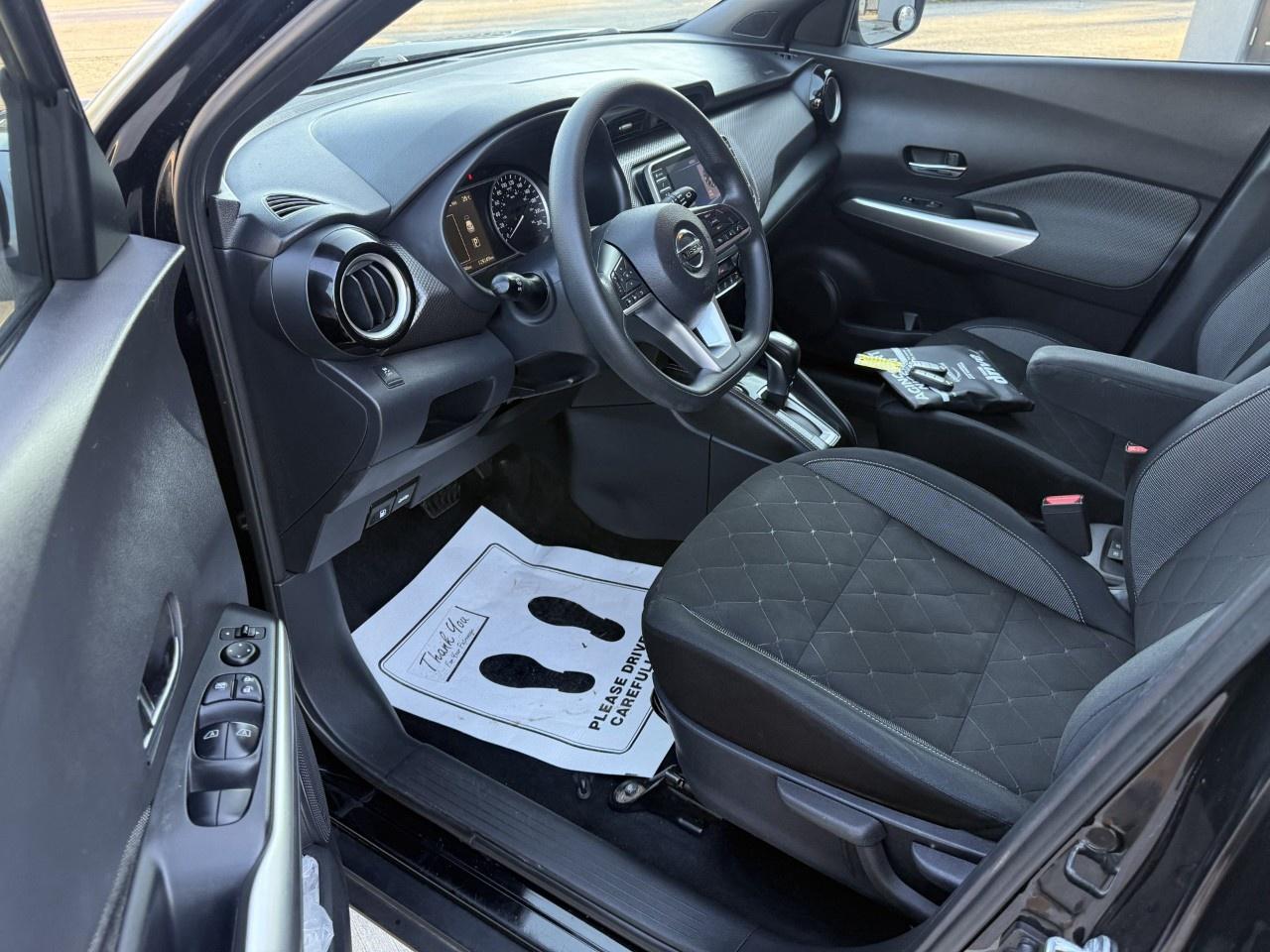 2018 Nissan Kicks S FWD Photo