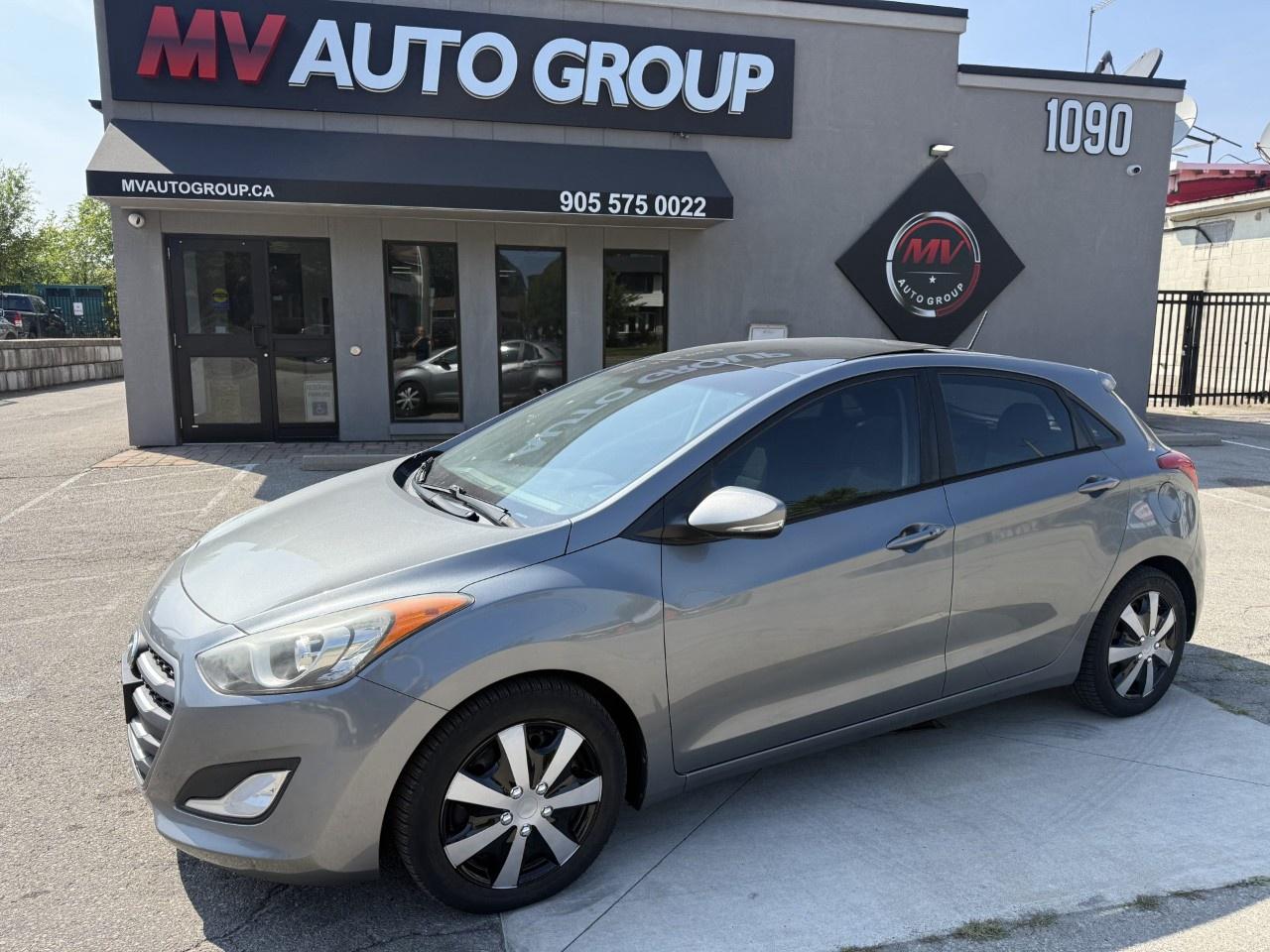 2016 Hyundai Elantra GT 5dr HB Man GLS Photo0