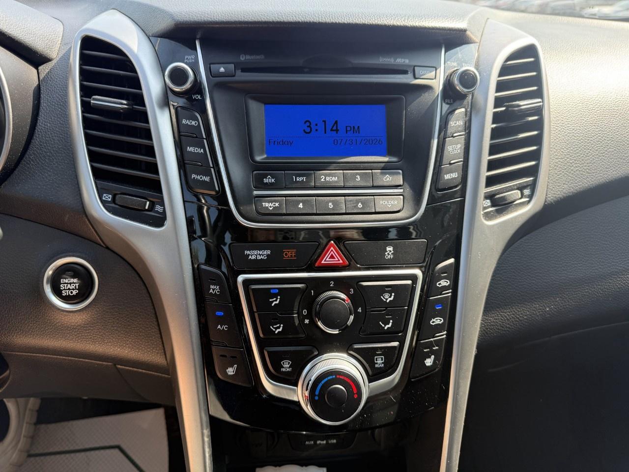 2016 Hyundai Elantra GT 5dr HB Man GLS Photo