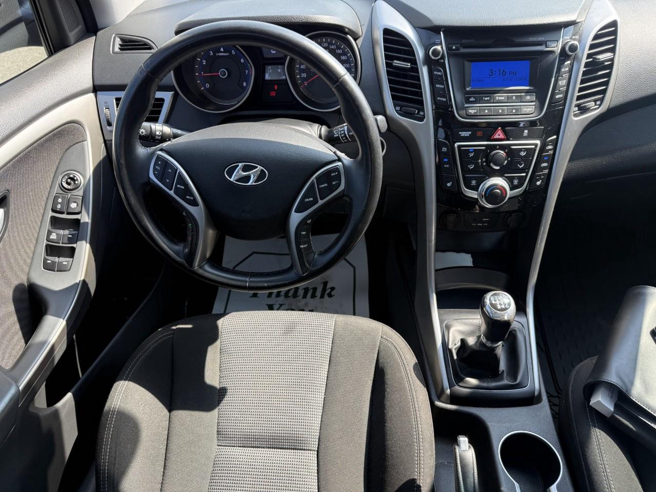 2016 Hyundai Elantra GT 5dr HB Man GLS Photo