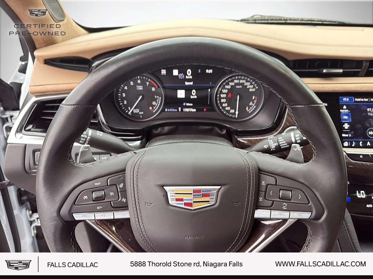 2025 Cadillac XT6 Sport NAV,SUNROOF,LEATHER Photo