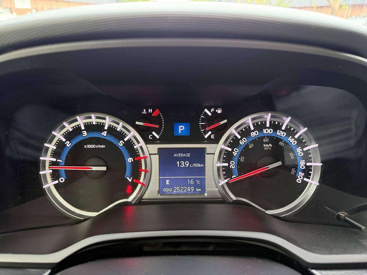 2016 Toyota 4Runner 4WD 4dr V6 SR5, TRAIL PREMIUM EDITION Photo