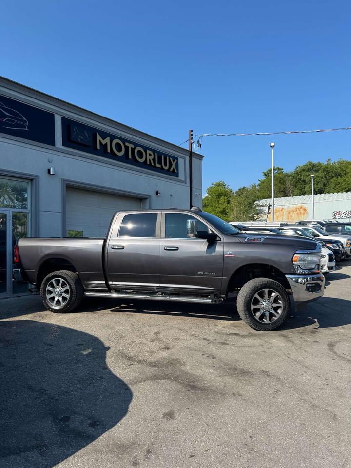 2020 RAM 2500 Big Horn 4x4 Crew Cab 6'4 Box Photo