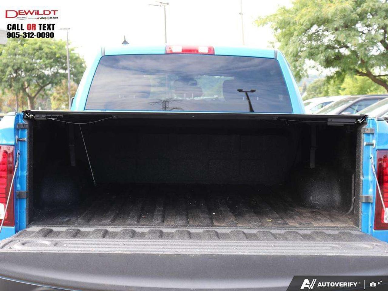2024 RAM 1500 WARLOCK   HEMI ENGINE   HEATED SEATS Photo