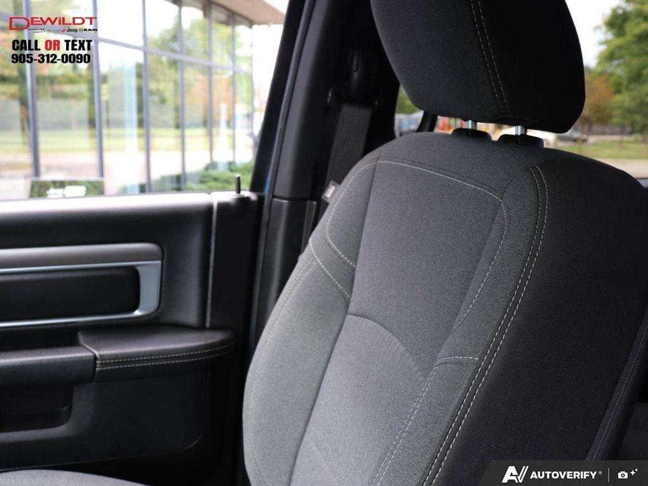 2024 RAM 1500 WARLOCK   HEMI ENGINE   HEATED SEATS Photo
