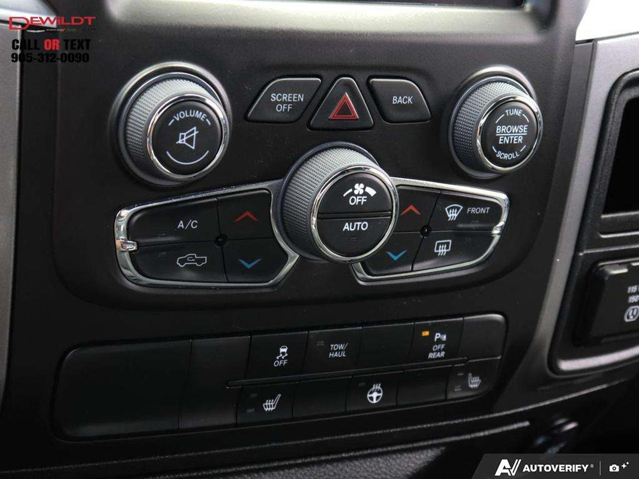 2024 RAM 1500 WARLOCK   HEMI ENGINE   HEATED SEATS Photo