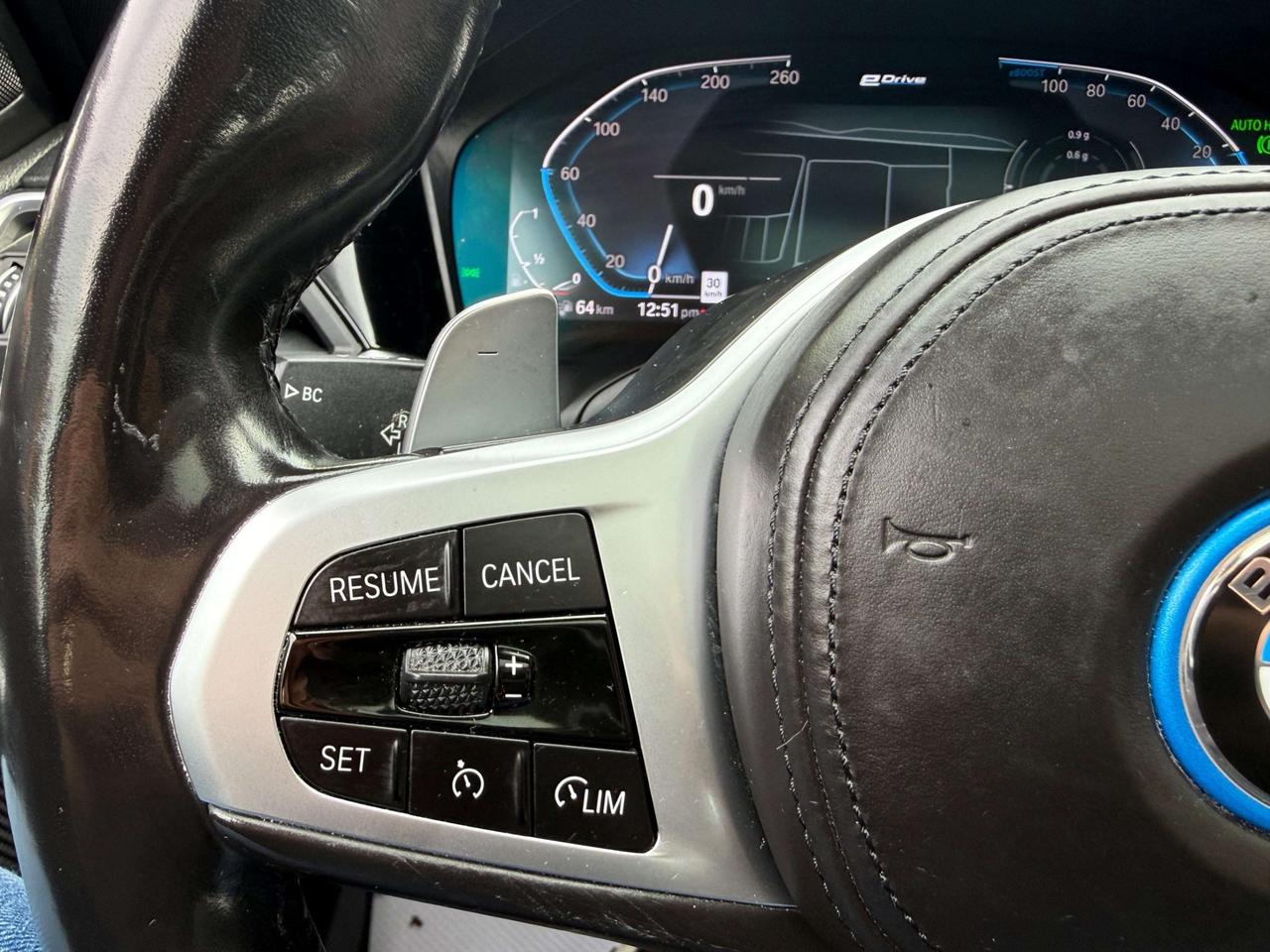 2022 BMW 3 Series 330e xDrive Plug-In Hybrid, M-sport package Photo