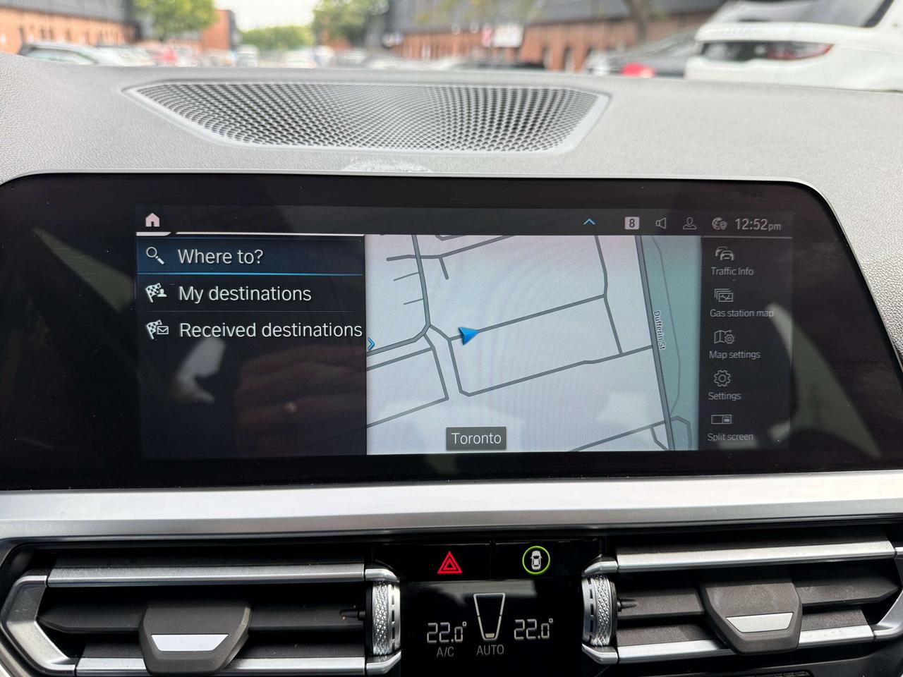 2022 BMW 3 Series 330e xDrive Plug-In Hybrid, M-sport package Photo