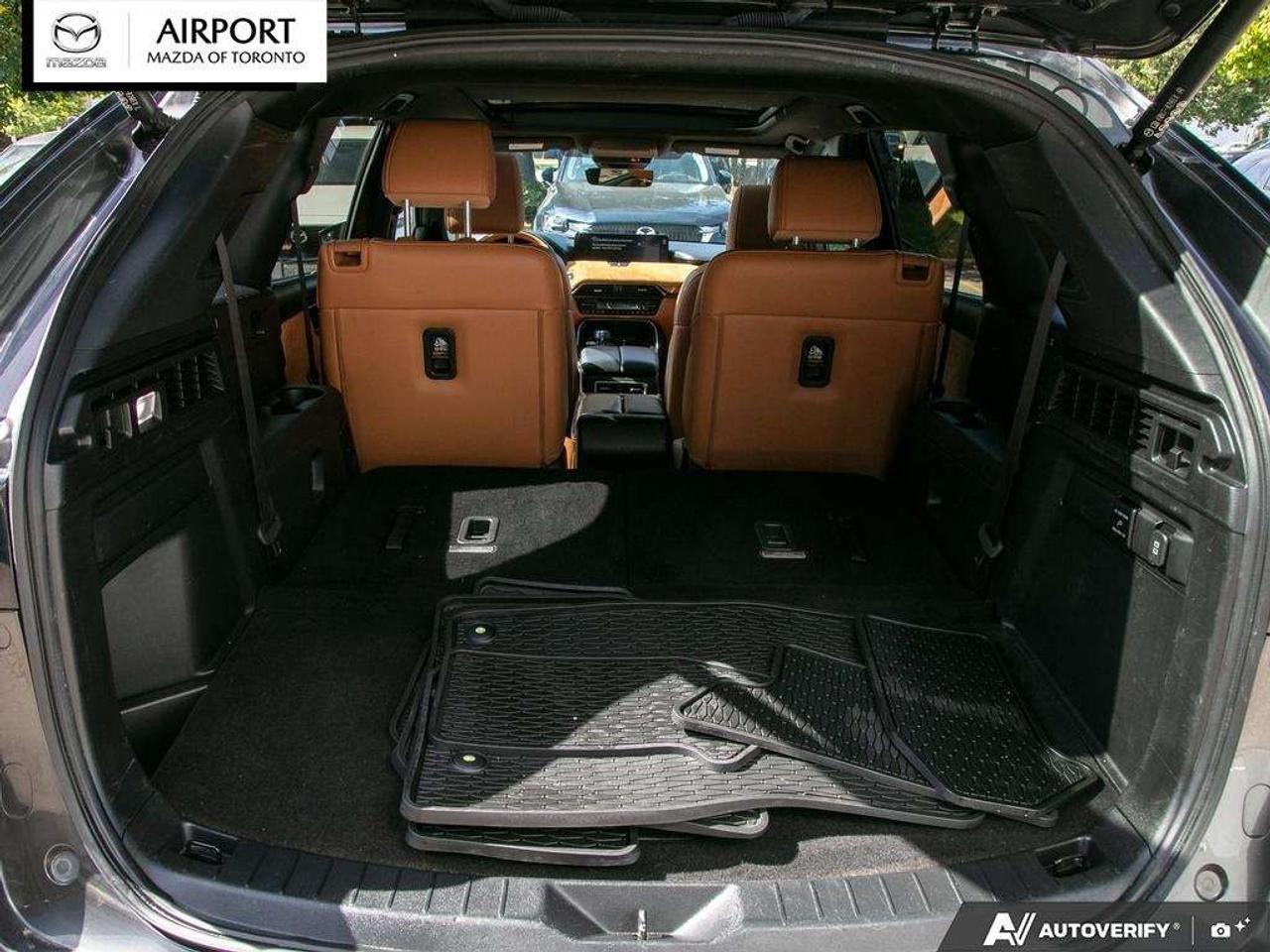 2025 Mazda CX-90 MHEV Signature Finance Discount $1500 Applied Photo