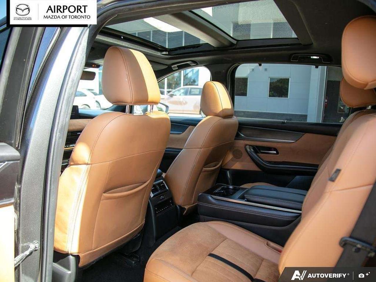 2025 Mazda CX-90 MHEV Signature Finance Discount $1500 Applied Photo