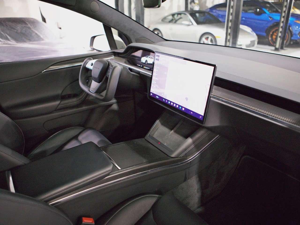 2022 Tesla Model X Plaid AWD Photo