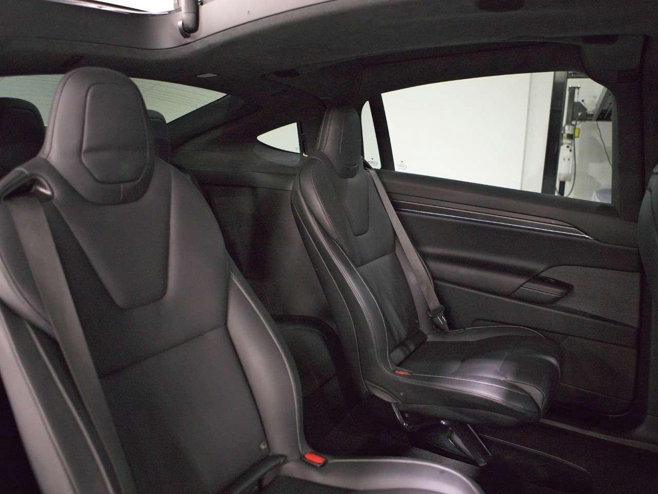 2022 Tesla Model X Plaid AWD Photo