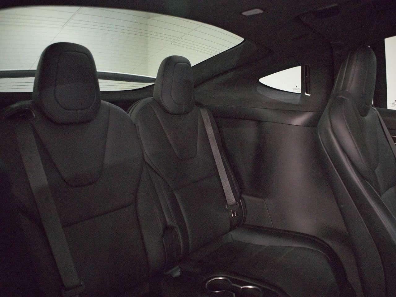 2022 Tesla Model X Plaid AWD Photo