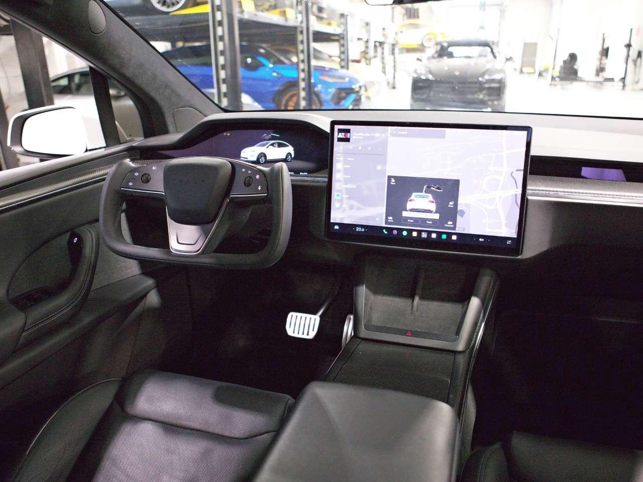 2022 Tesla Model X Plaid AWD Photo