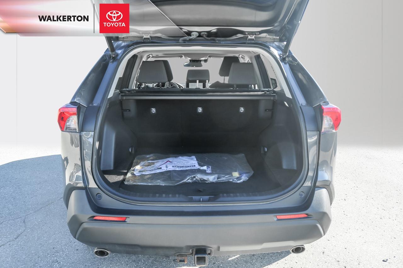 2023 Toyota RAV4 Hybrid XLE 4dr All-Wheel Drive Photo