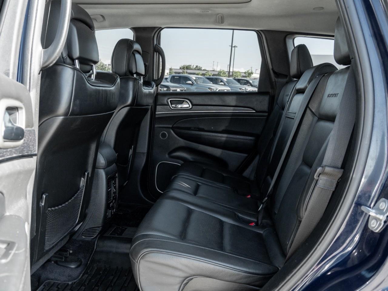 2017 Jeep Grand Cherokee Summit 4dr 4x4 Photo