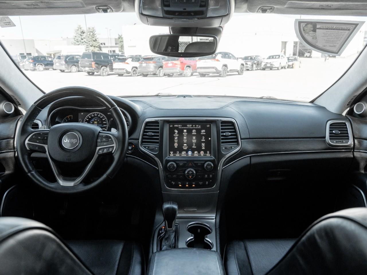 2017 Jeep Grand Cherokee Summit 4dr 4x4 Photo