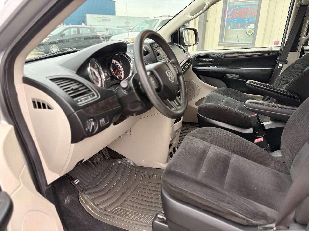 2017 Dodge Grand Caravan 4dr Wgn Canada Value Package Photo