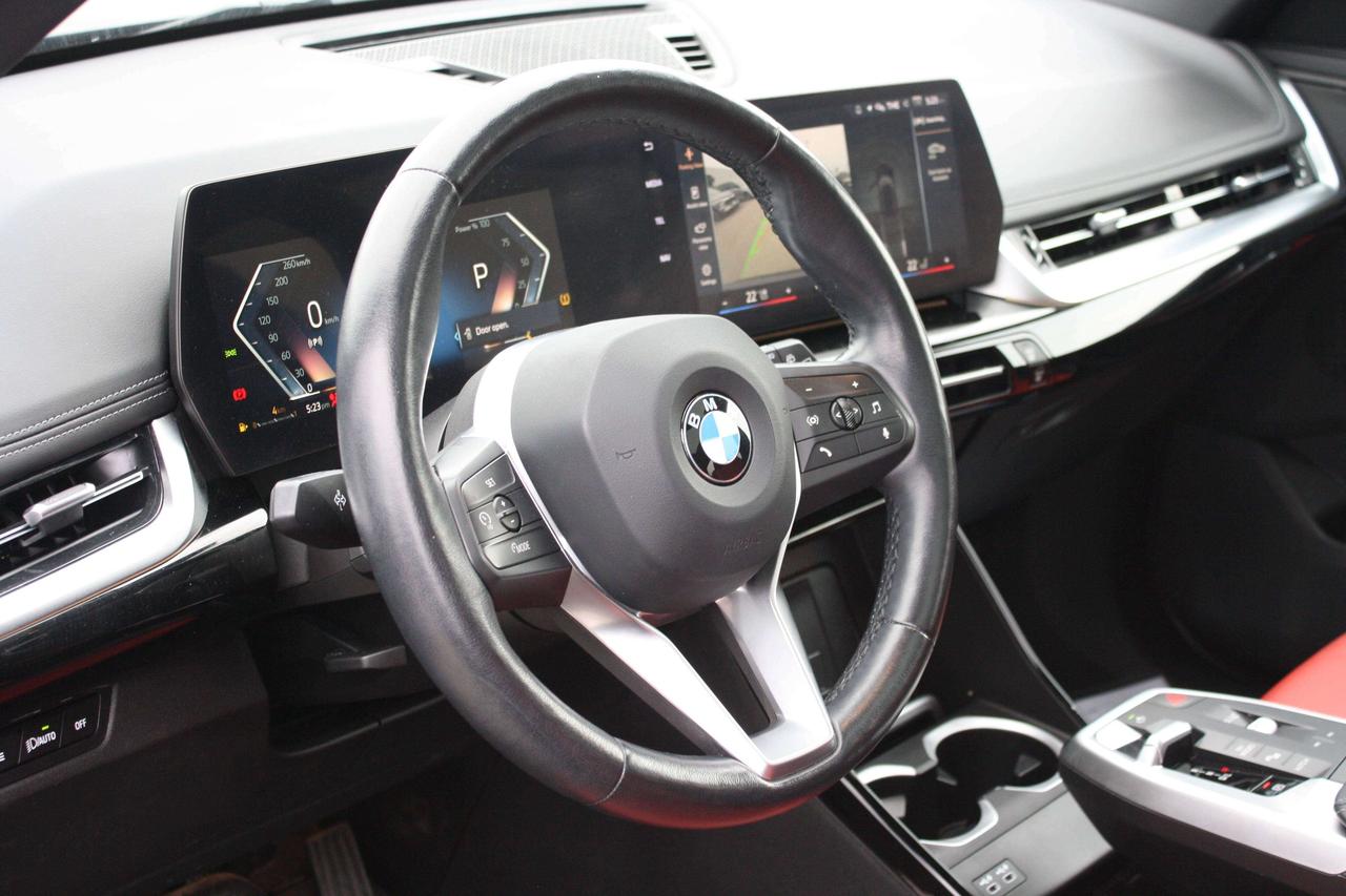 2024 BMW X1 xDrive / Heated Seats / Digital Cockpit / AWD Photo