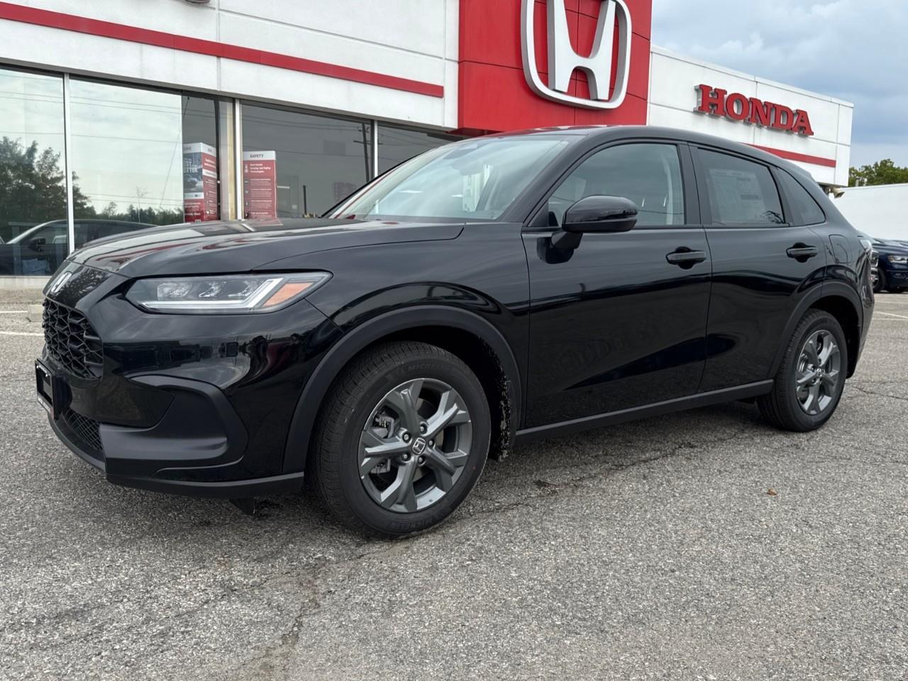 2027 Honda HR-V LX 4dr All-Wheel Drive Photo0