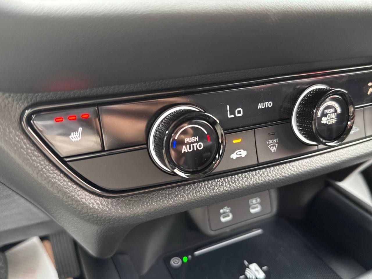 2027 Honda HR-V LX 4dr All-Wheel Drive Photo