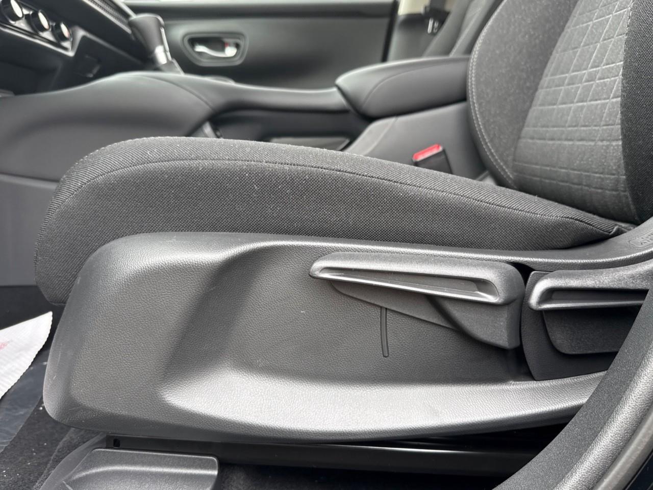 2027 Honda HR-V LX 4dr All-Wheel Drive Photo