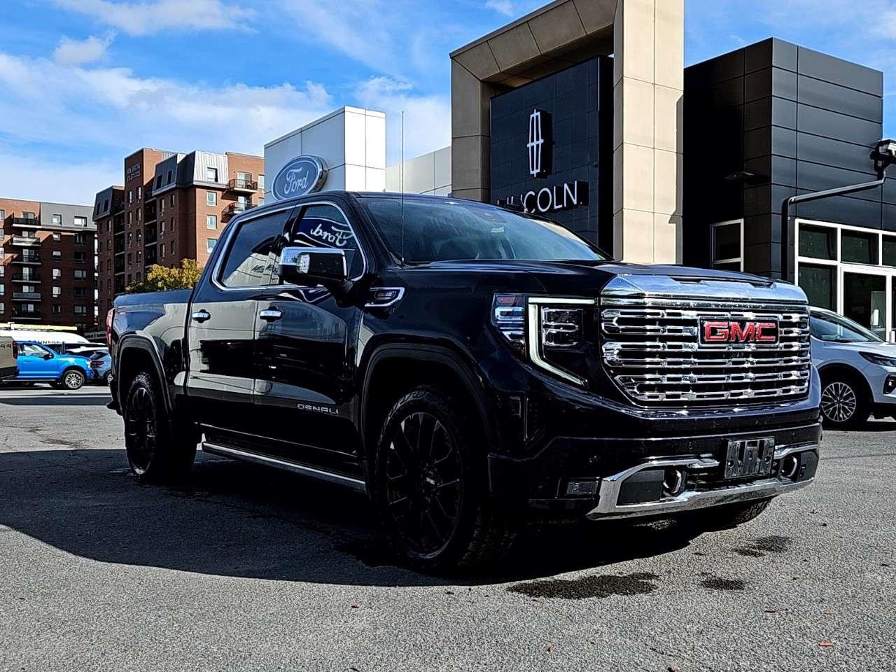 2023 GMC Sierra 1500 DENALI   SUNROOF   4WD   TOW PKG Photo