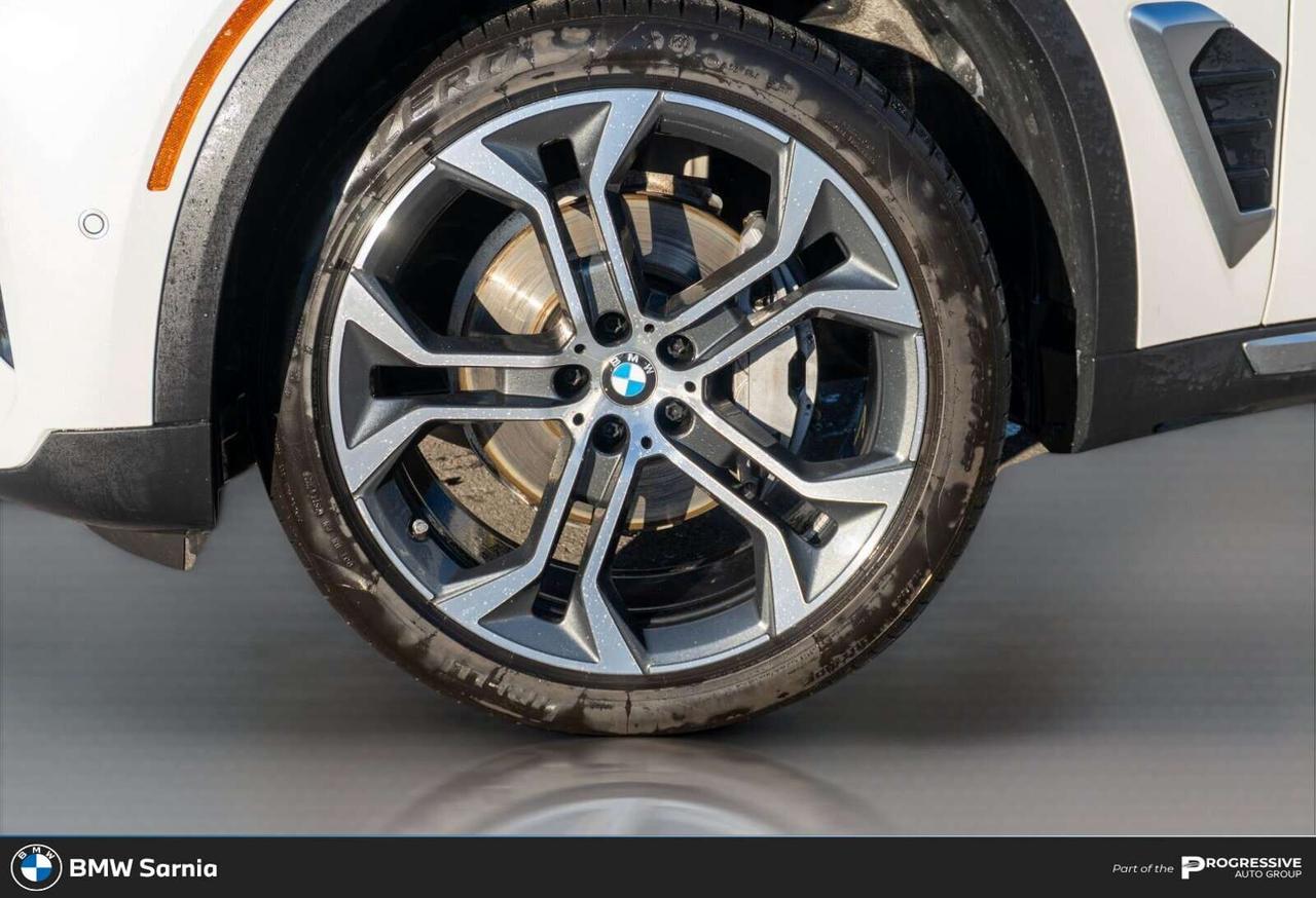 2025 BMW X5 Xdrive40i   PREMIUM ENHANCED PACKAGE   ADVANCED DRIVERS ASSIST   TRAILER TOW HITCH Photo