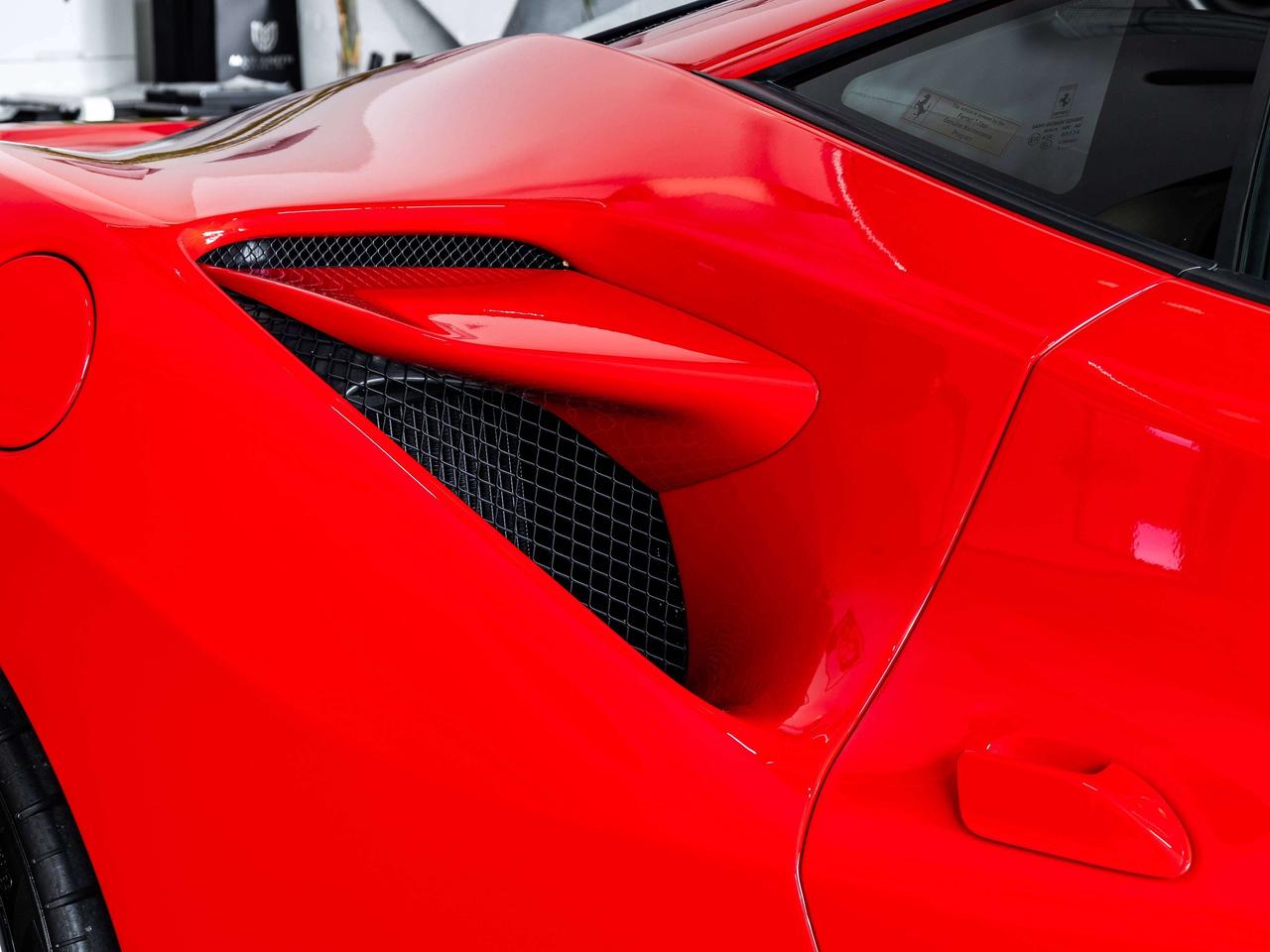 2021 Ferrari F8 Tributo  Photo
