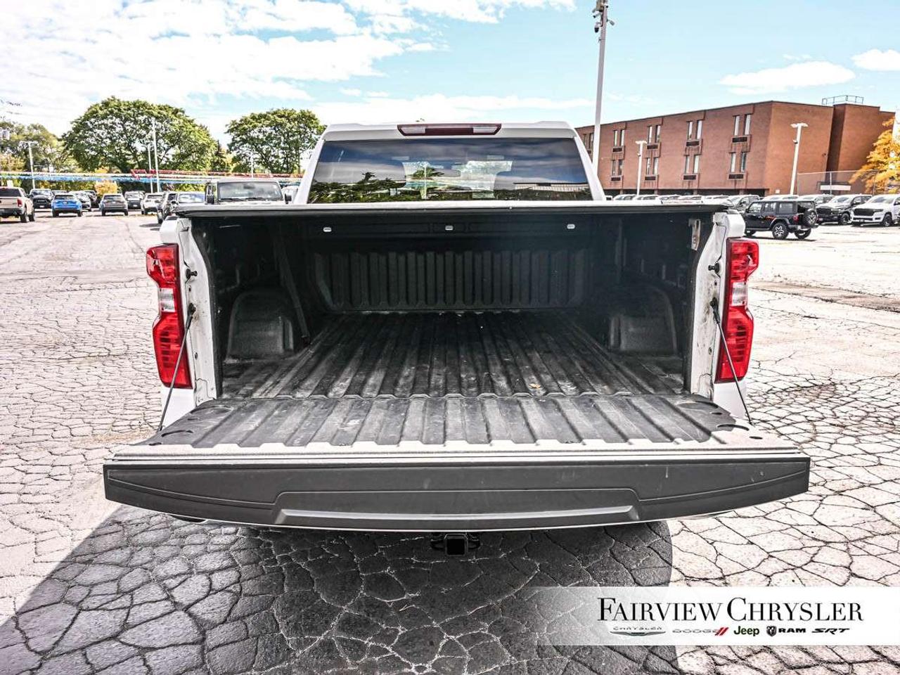 2019 Chevrolet Silverado 1500 Crew Cab Short Box 4-Wheel Drive LT HEATED SEATS   HEATED STEERING WHEEL   TOW PKG   SAFETY INCLUDED Photo