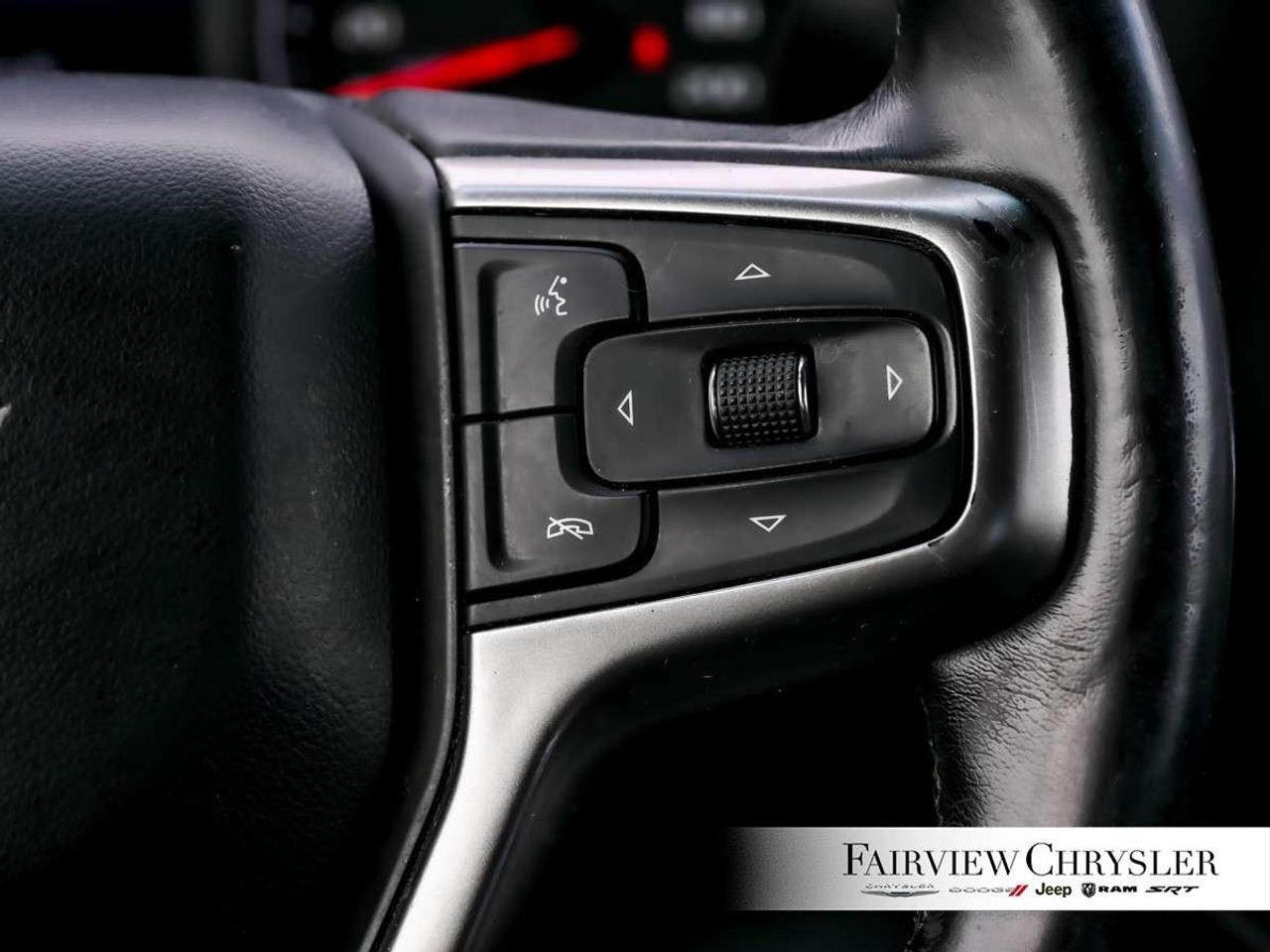 2019 Chevrolet Silverado 1500 Crew Cab Short Box 4-Wheel Drive LT HEATED SEATS   HEATED STEERING WHEEL   TOW PKG   SAFETY INCLUDED Photo