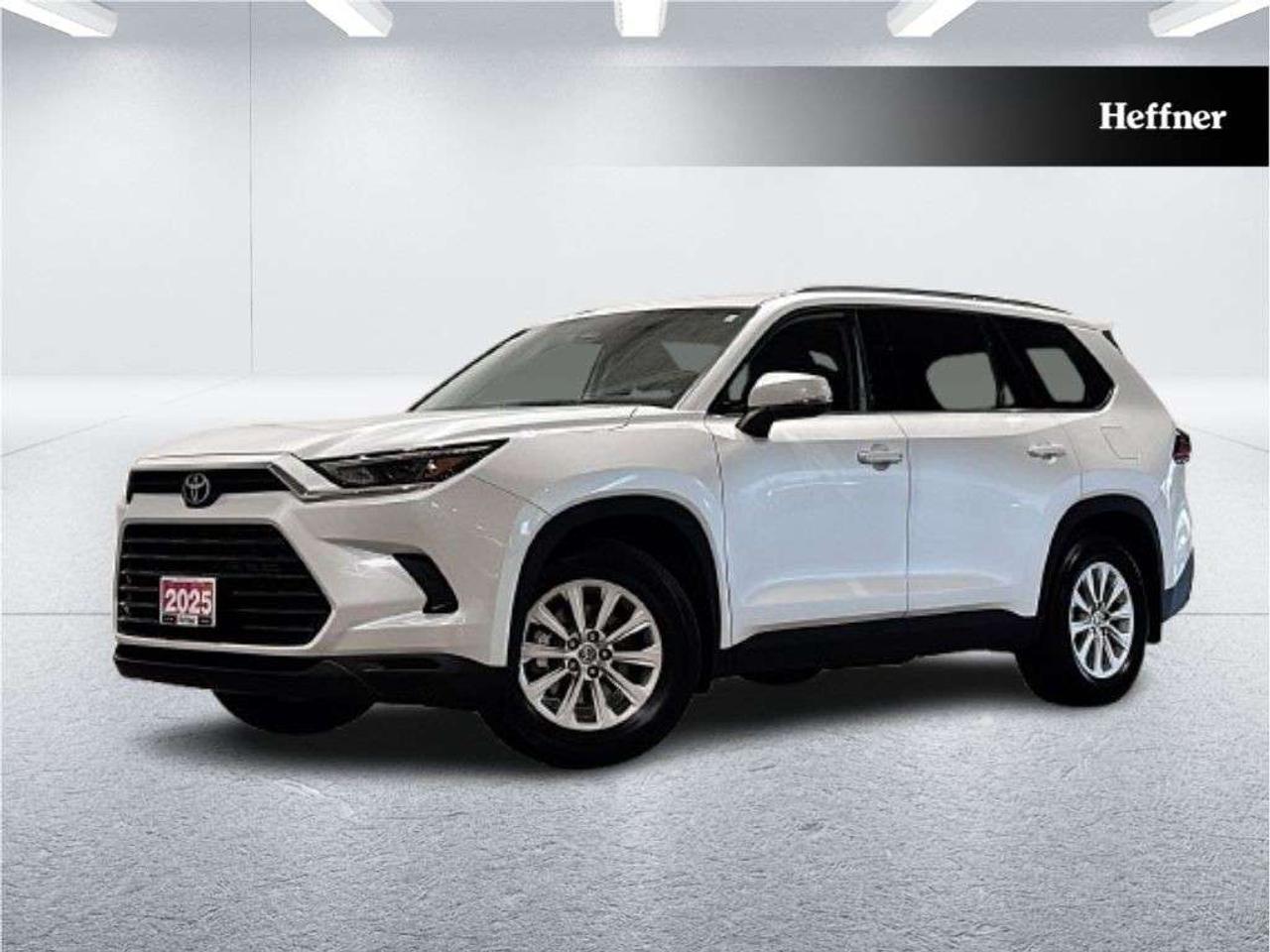 2025 Toyota Grand Highlander Hybrid XLE AWD Photo
