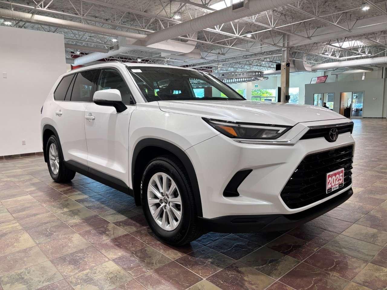 2025 Toyota Grand Highlander Hybrid XLE AWD Photo