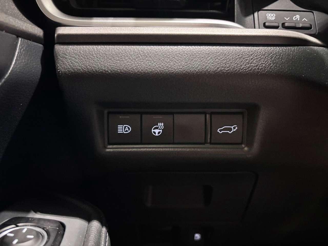 2025 Toyota Grand Highlander Hybrid XLE AWD Photo