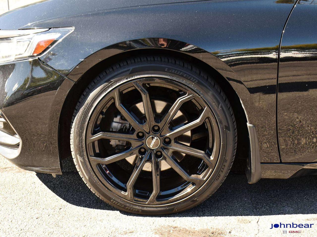 2018 Honda Accord LEATHER   REMOTE START   NAVIGATION   AFTERMARKET Photo