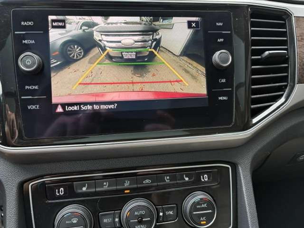 2019 Volkswagen Atlas Execline, R-LINE PKG, FULLY LOADED, NICE MACHINE!! Photo