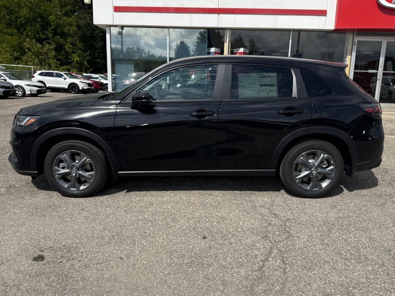 2027 Honda HR-V LX 4dr Front-Wheel Drive Photo