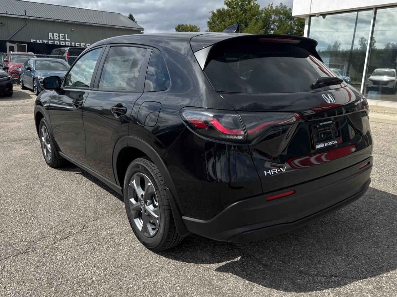 2027 Honda HR-V LX 4dr Front-Wheel Drive Photo