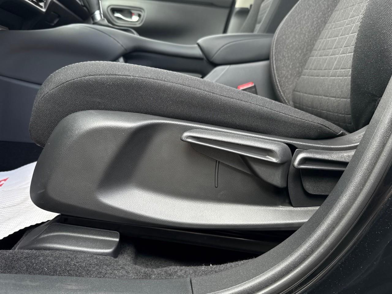 2027 Honda HR-V LX 4dr Front-Wheel Drive Photo