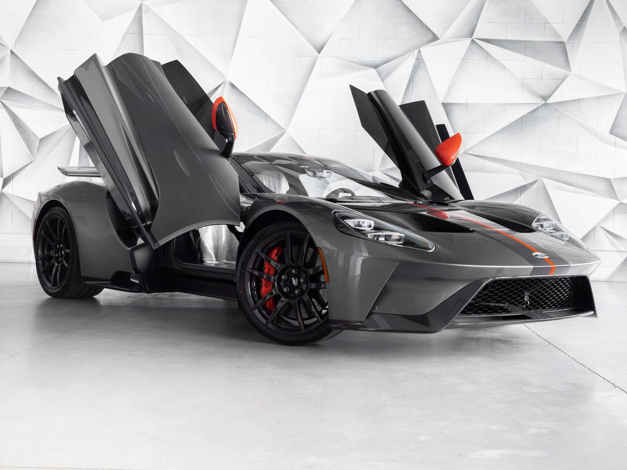 2019 Ford GT Carbon Series 1 of 50   PRICED IN USD Photo