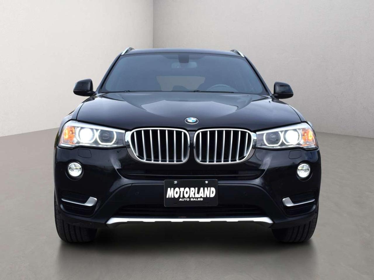 2015 BMW X3 xDrive28i Navi Panoramic Sunroof Photo