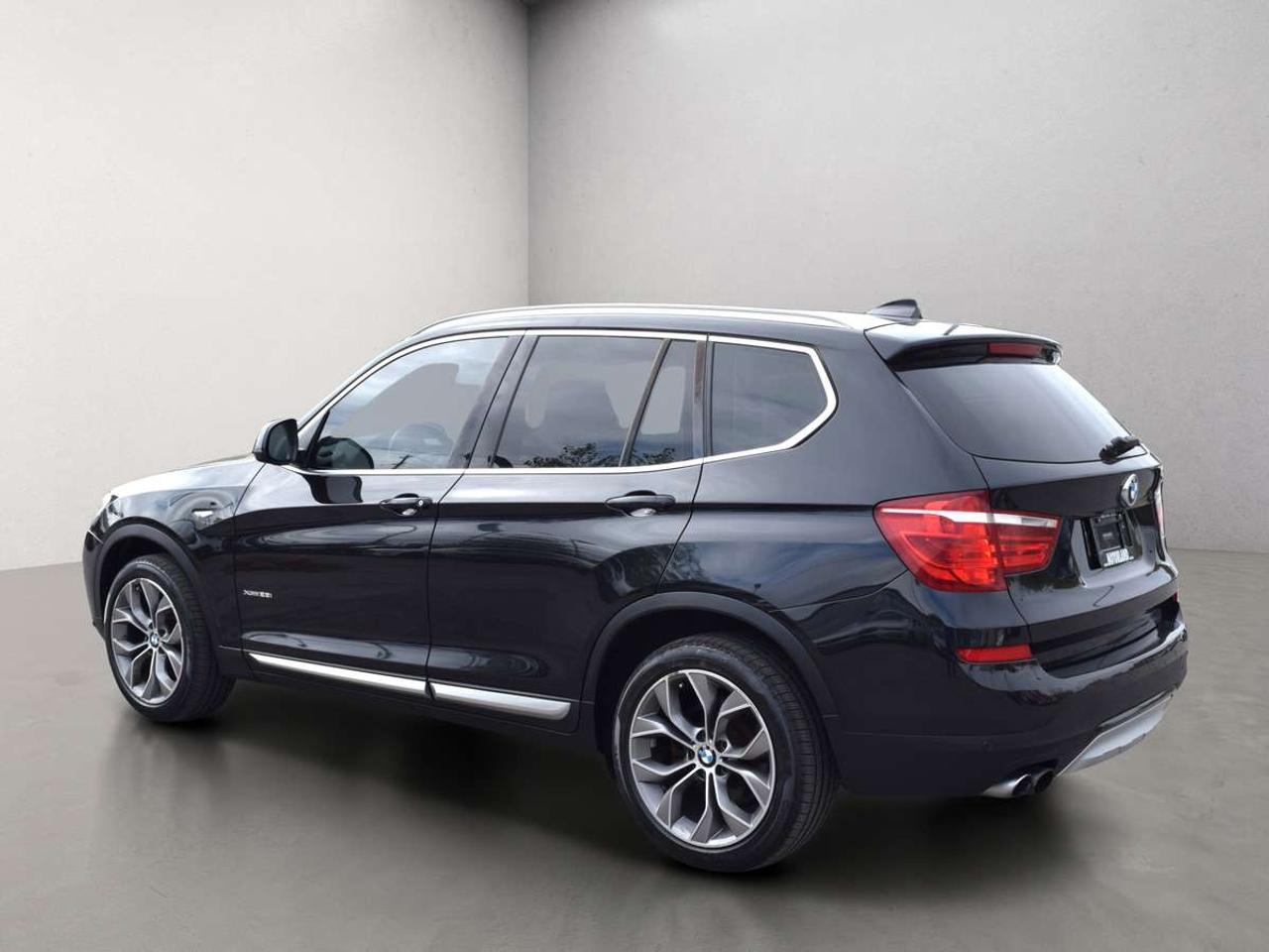 2015 BMW X3 xDrive28i Navi Panoramic Sunroof Photo