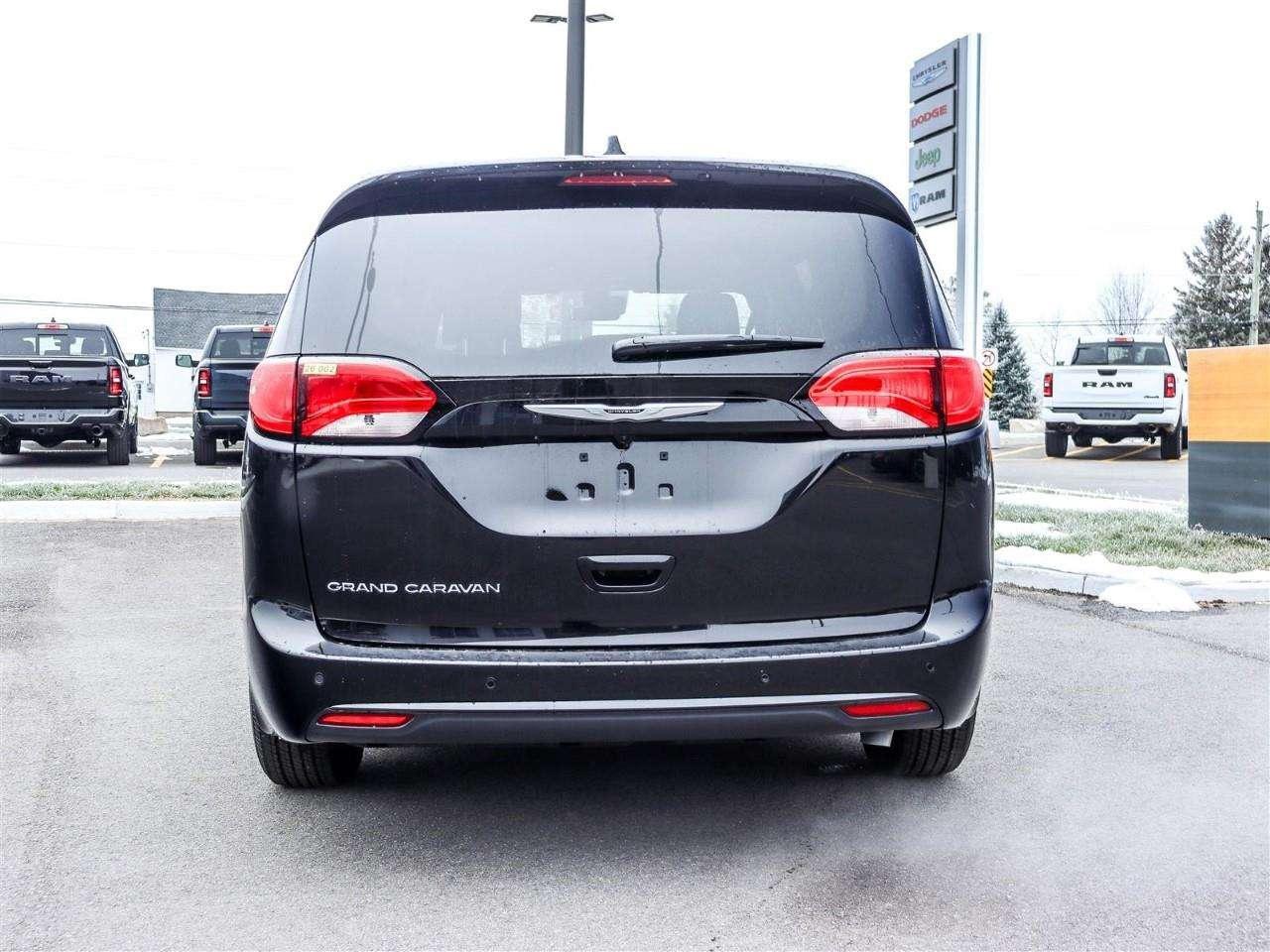 2026 Chrysler Grand Caravan SXT Photo